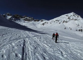 La conca dopo gli Chalets d'Izoard