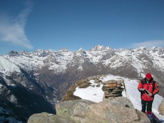 Verso il GranParadiso, dalla cima
