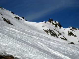 Il colletto di q. 2607 e l'inizio della cresta visti dal colle Citrin