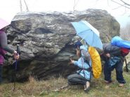 roccia affila coltelli