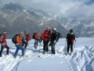 gruppo in discesa durante una pausa