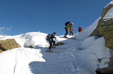 Pochi metri di risalita verso l'anticima