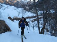Neve abbondante fin dalla partenza.