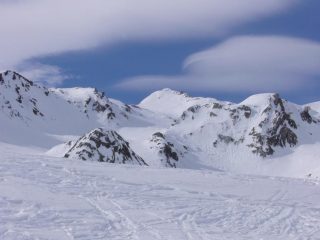 Mont Fourchon sullo sfondo