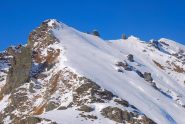 per chi vuole continuare verso la cima Montù, l'ultima a destra