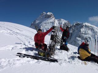 la malandata croce di vetta