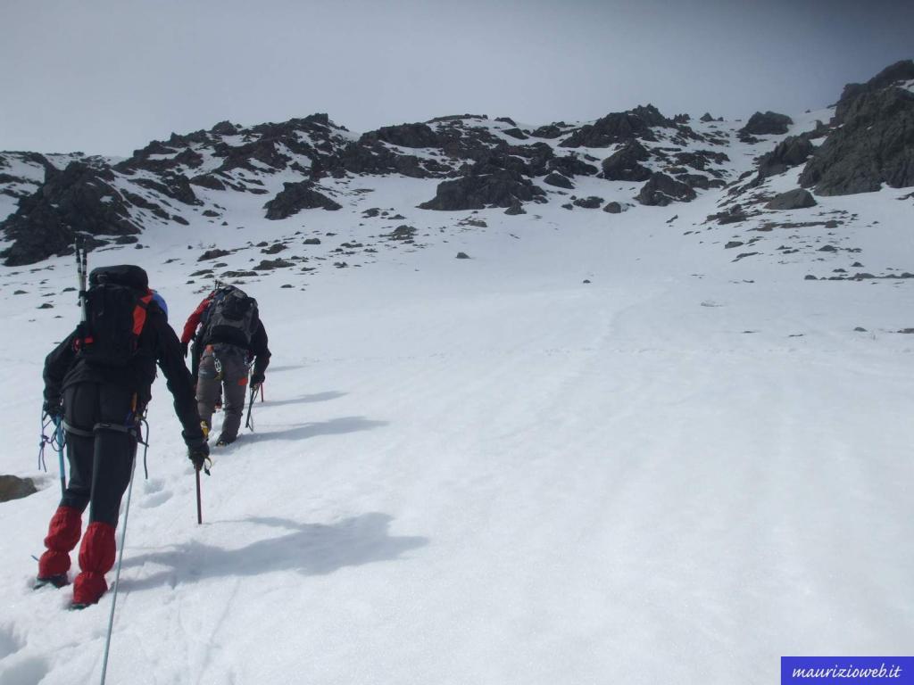 Inizio salita e sulla destra si nota l'arrivo