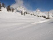 Il pianoro dove si sale a destra verso il pizzo Troggi