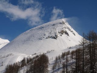 Il Monte del Sangiatto spazzato dal forte vento