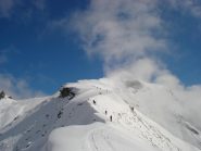 Sempre spettacolare il tratto in cresta che porta alla vetta dello Zerbion 