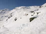 Il Cavalcurt e a sinistra la Bocchetta del Lupo visti da quota 1970 m