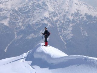 La crestina in discesa verso la Valchiusella