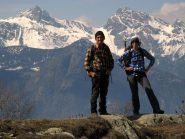 In cima alla Téte de Cou, Avic e Ruvy sullo sfondo