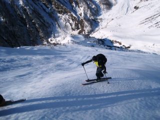 Il ripido pendio sopra l'Alpe Crosenna