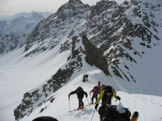 sul colle, ultimi metri in cresta