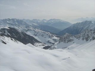 panorama dal colle...il vallone di discesa