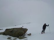 si arranca nella nebbia