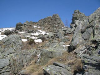 Salendo verso il Roc delle Teste