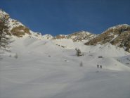 in salita nella parte bassa del vallone