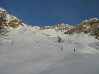 in salita nella parte bassa del vallone