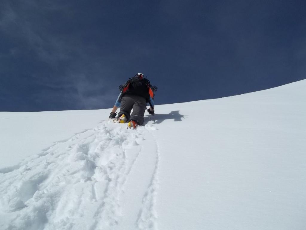 Alberto arriva al passo