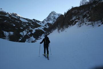 la punta è moooolto lontana