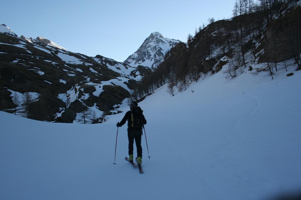 la punta è moooolto lontana