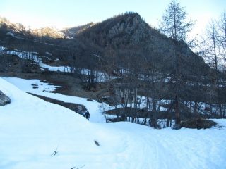 Neve fin dalla partenza, ma ancora per poco....