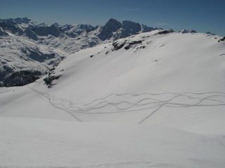 tracce di salita e discesa