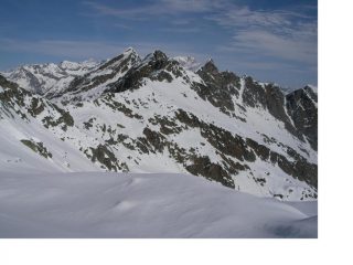 Il Frate della Meia e la Berretta del Vescovo a dx dalla base del Cossarello...