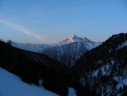 prime luci sul Pelvo d'Elva