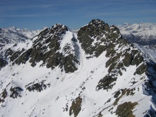 dalla cima: il canale est del monte Orsiera  