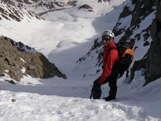discesa lungo il Couloir Intime