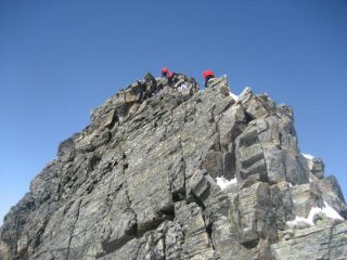 cresta pulita e (forse) facile, ma vietato cadere...