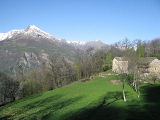 Arrivo a Cianoi, con sfondo il Bec Renon