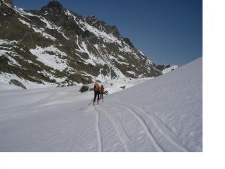 La discesa e' lunga...meno male!