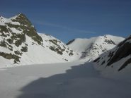 10.Uno sguardo indietro dopo aver attraversato il lago.