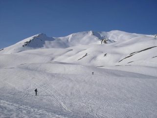 La meta sullo sfondo