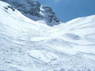 Discesa per uno dei tanti canali favolosi