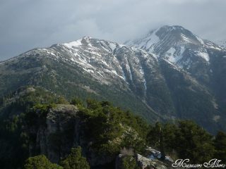 Il Monte Saccarello (dx) e il Monte Bertrand (sx)