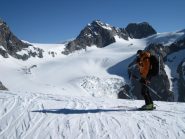 in lontananza il col de Valpelline
