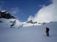 la cima del Lago dell'Oro compare