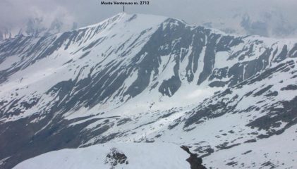 panorami osservati dalla cima...03 (25-04-2011)