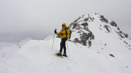 Stelvio sale verso la cima (25-4-2011)