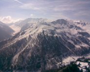 Dalla cima, panorama verso la valle di Thures