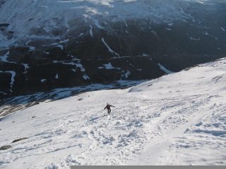 fin quasi all'uscita del canalone dove mettiamo gli sci