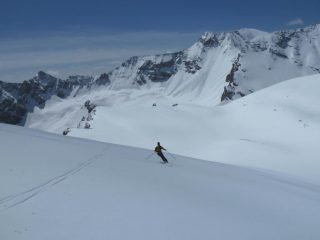 Discesa con vista sul M. Pelat