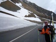 rientro finale sci in spalla