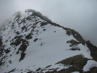 La breve cresta finale