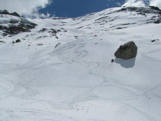 Canale di discesa sotto il traverso